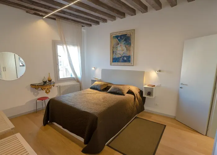 Apartman Specchieri Velence