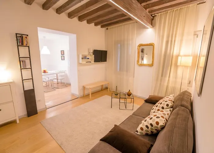 Apartman Specchieri *