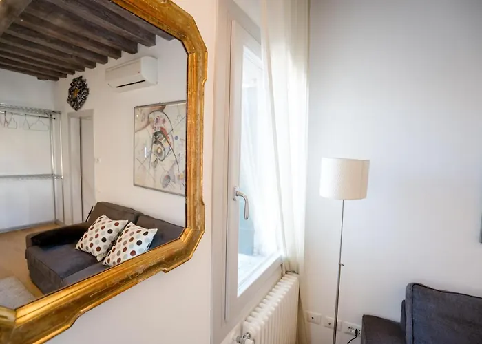 Specchieri Appartement *